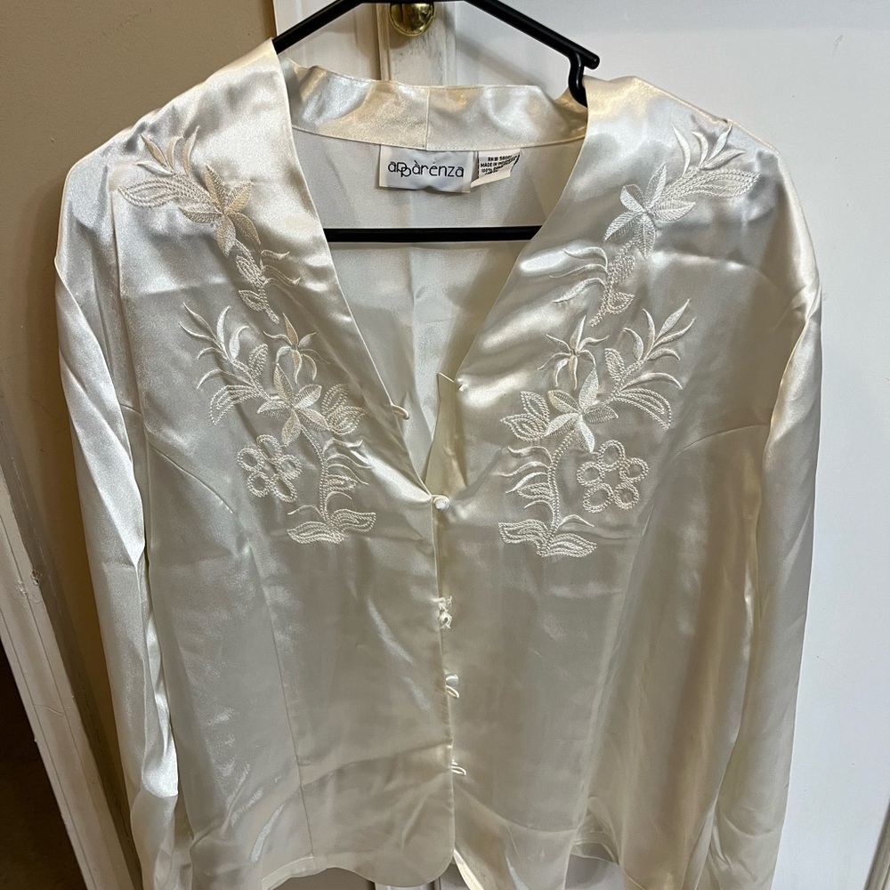 Apparenza Ivory Satin Blouse 18W